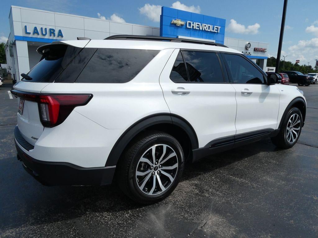 2025 Ford Explorer ST-Line 4WD