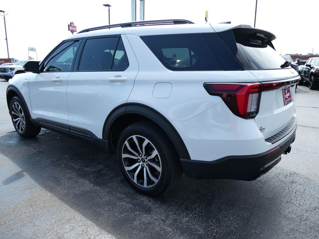 2025 Ford Explorer ST-Line 4WD