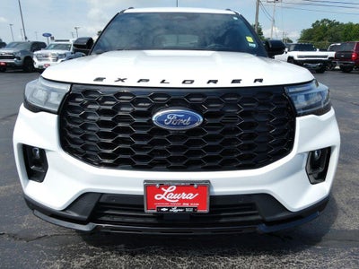 2025 Ford Explorer ST-Line 4WD