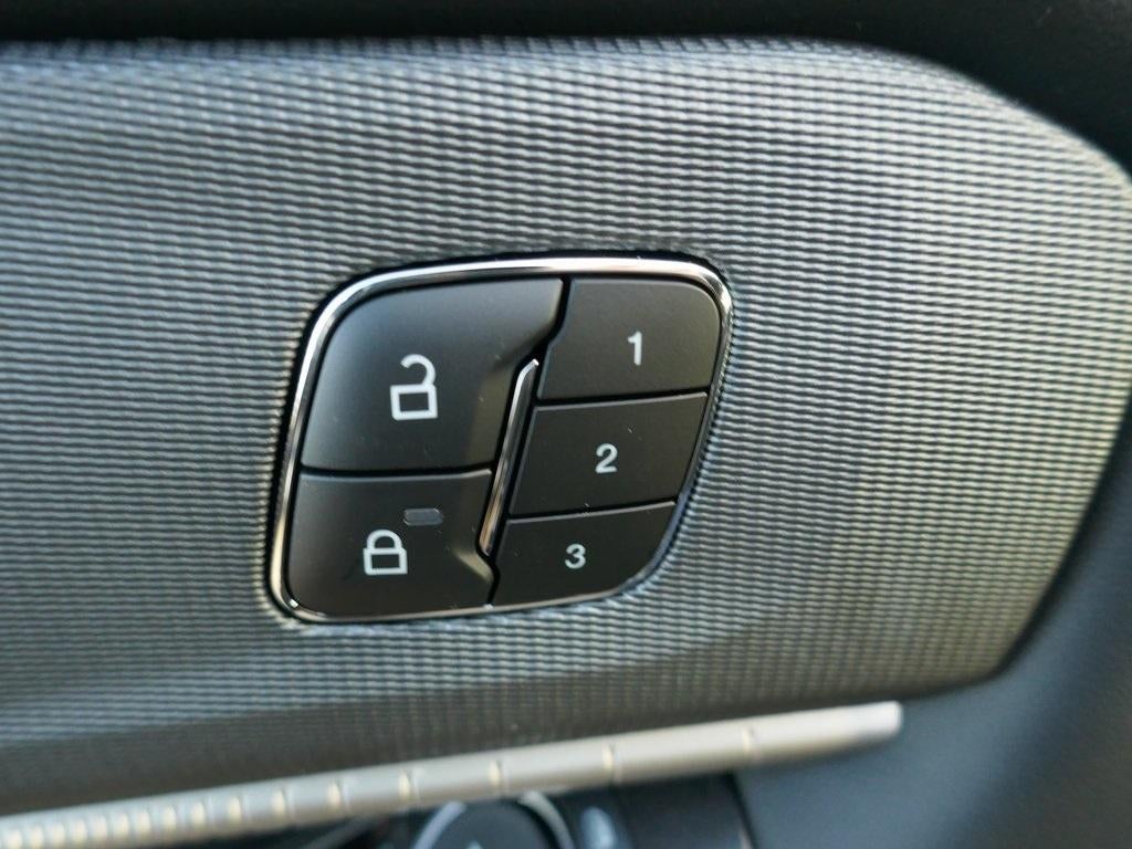 2026 Ford Explorer ST-Line 4WD