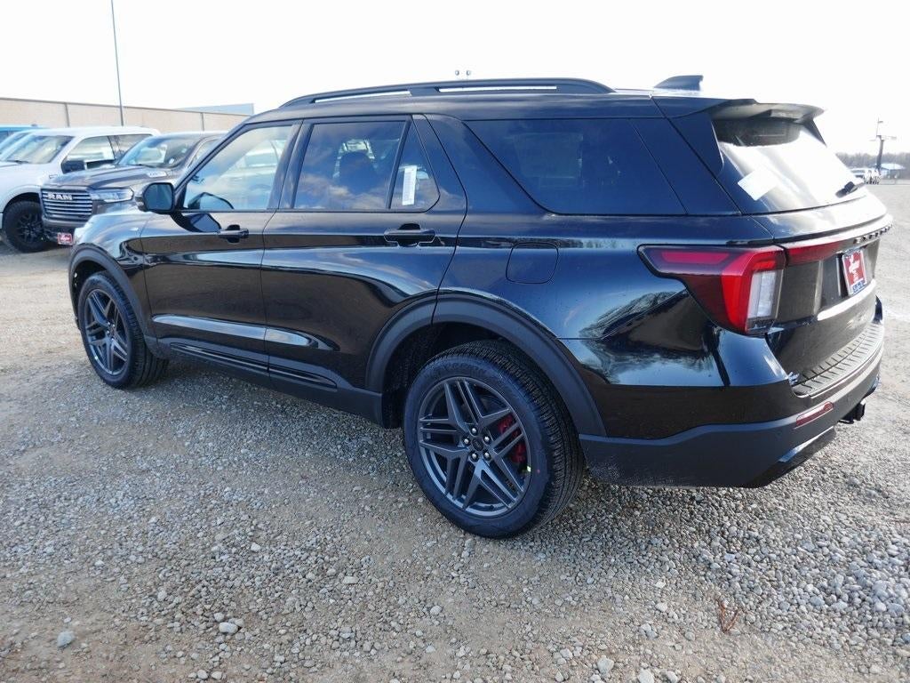 2026 Ford Explorer ST-Line 4WD