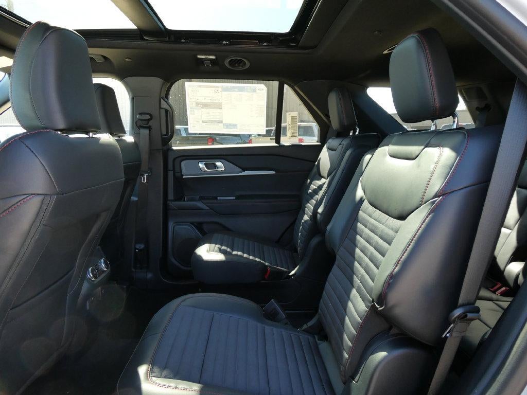 2027 Ford Explorer ST-Line 4WD