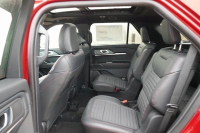 2025 Ford Explorer ST-Line 4WD