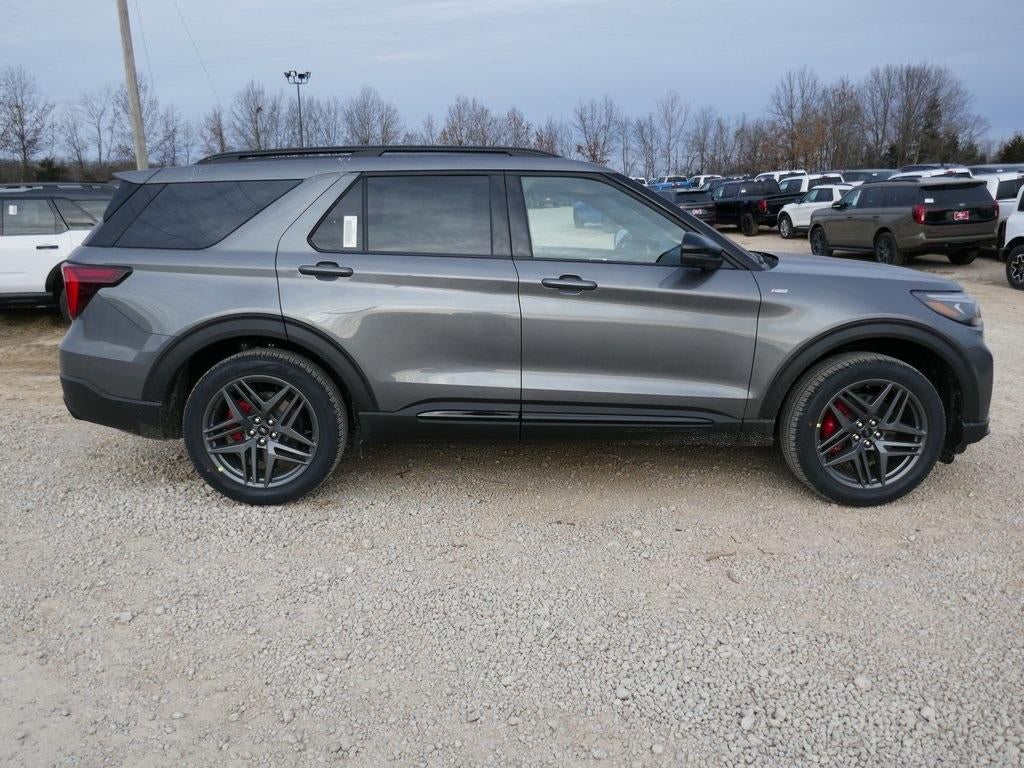 2026 Ford Explorer ST-Line 4WD