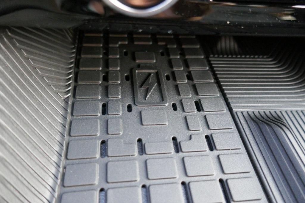 2025 Ford Explorer ST-Line 4WD