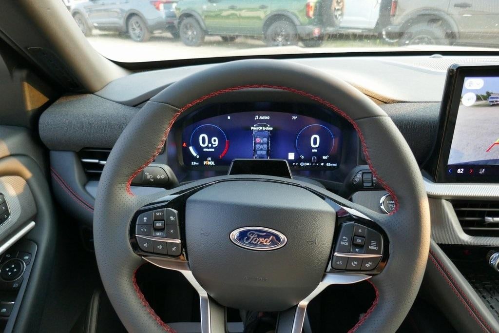 2025 Ford Explorer ST-Line 4WD
