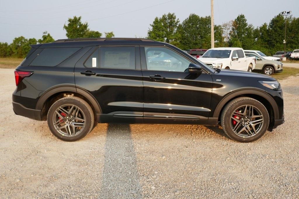 2025 Ford Explorer ST-Line 4WD
