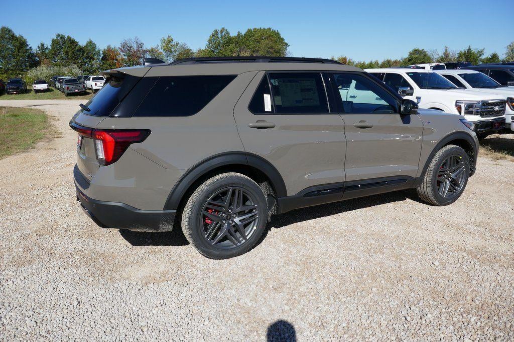 2026 Ford Explorer ST-Line 4WD