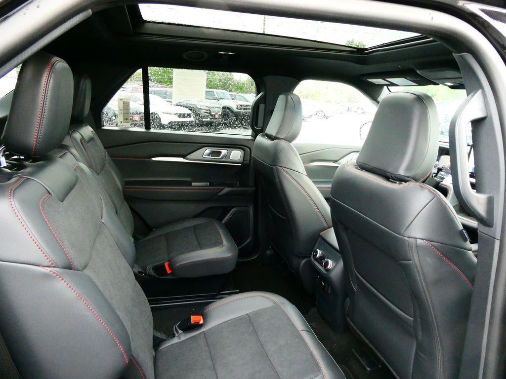 2026 Ford Explorer ST 4WD