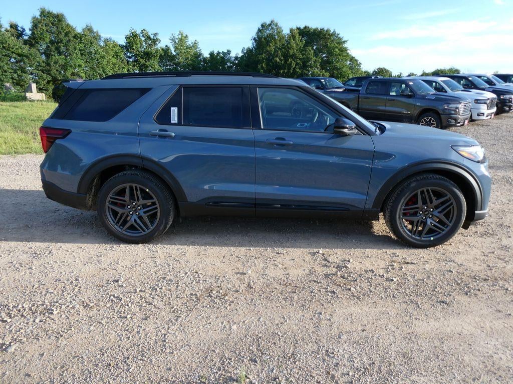 2026 Ford Explorer ST 4WD