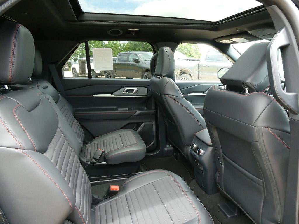 2026 Ford Explorer ST 4WD