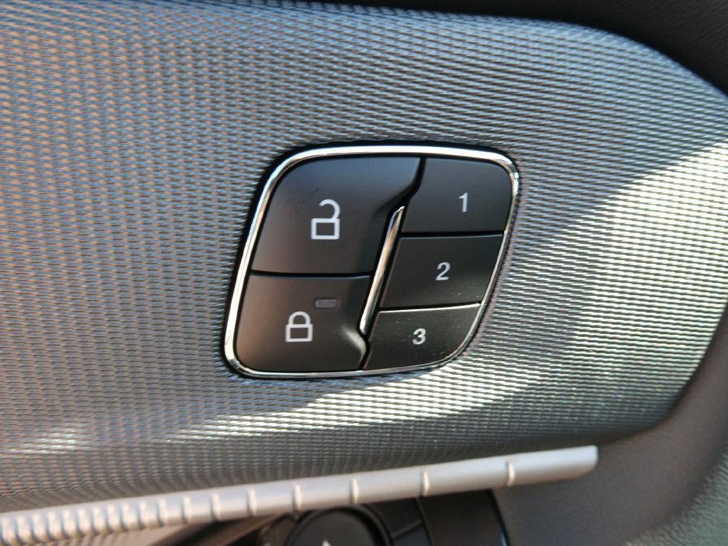 2027 Ford Explorer ST 4WD