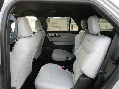 2027 Ford Explorer Platinum 4WD