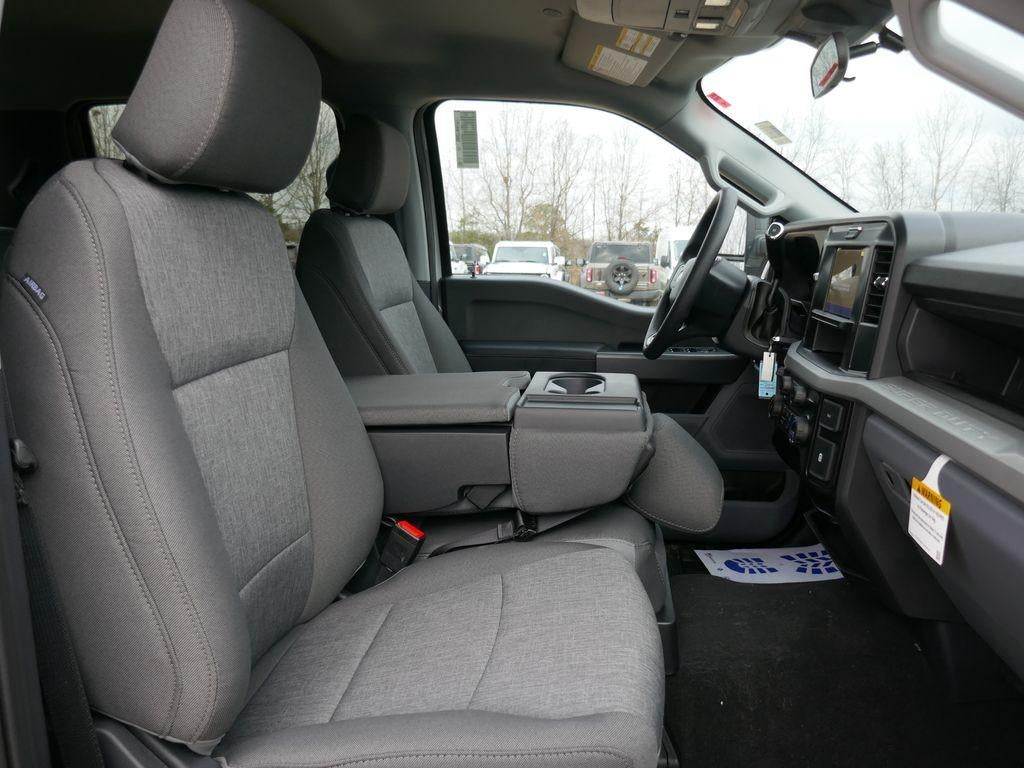 2026 Ford Super Duty F-250 SRW XL 4WD Crew Cab 6.75' Box