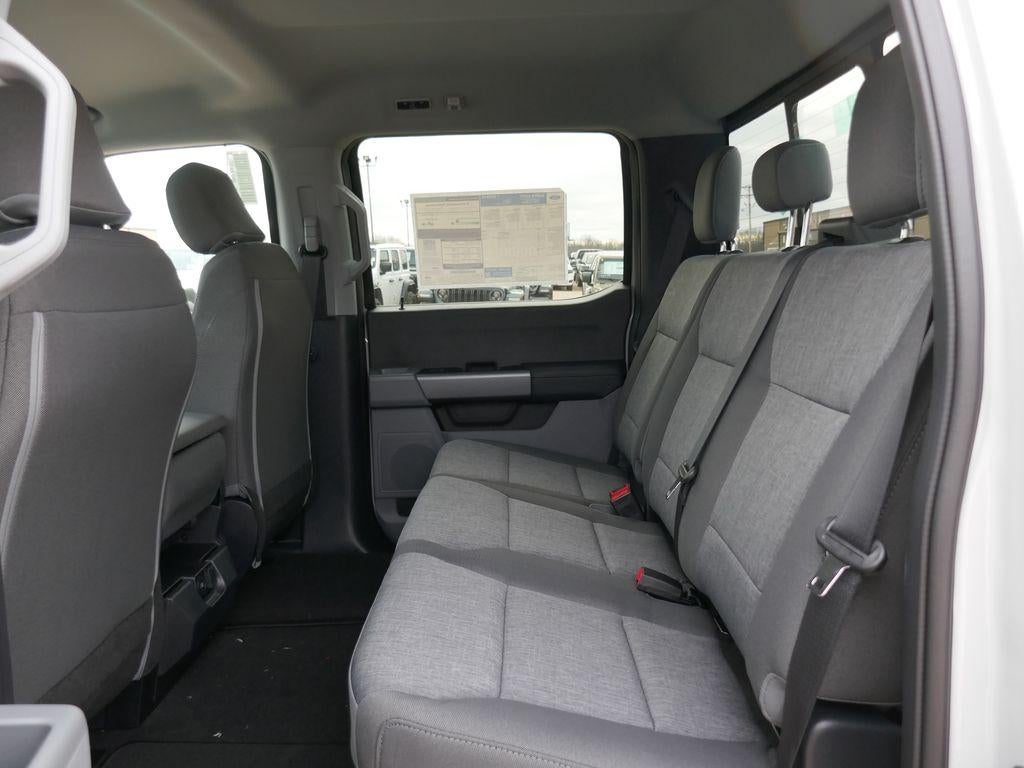 2026 Ford Super Duty F-250 SRW XL 4WD Crew Cab 6.75' Box