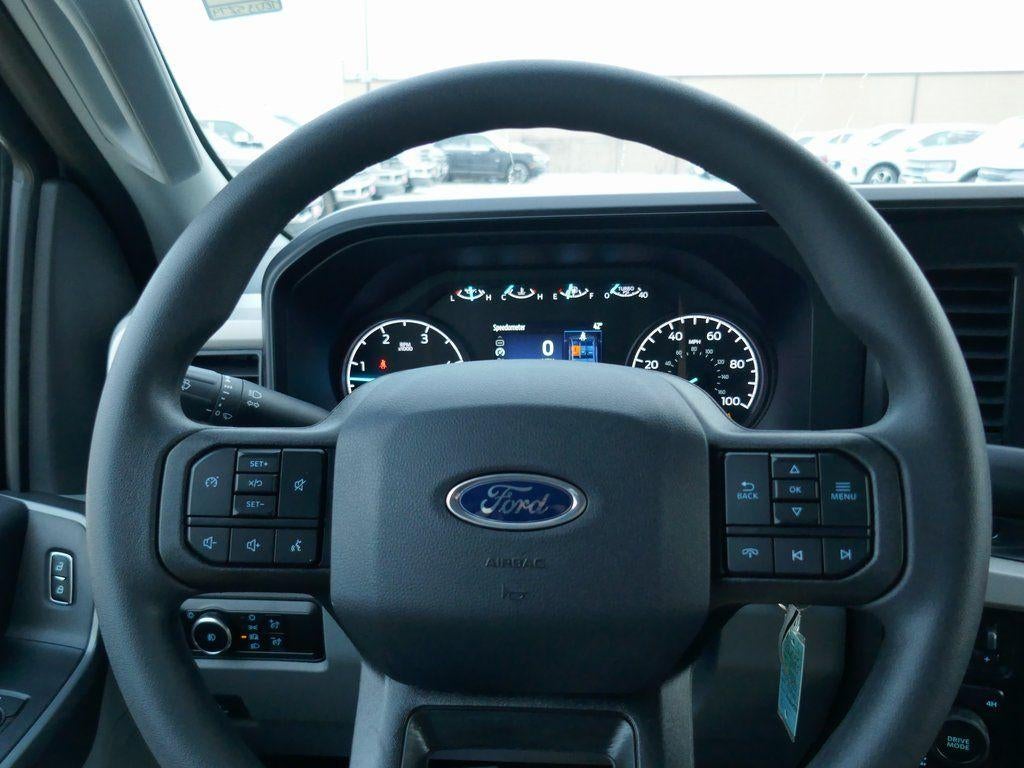 2026 Ford Super Duty F-250 SRW XL 4WD Crew Cab 6.75' Box