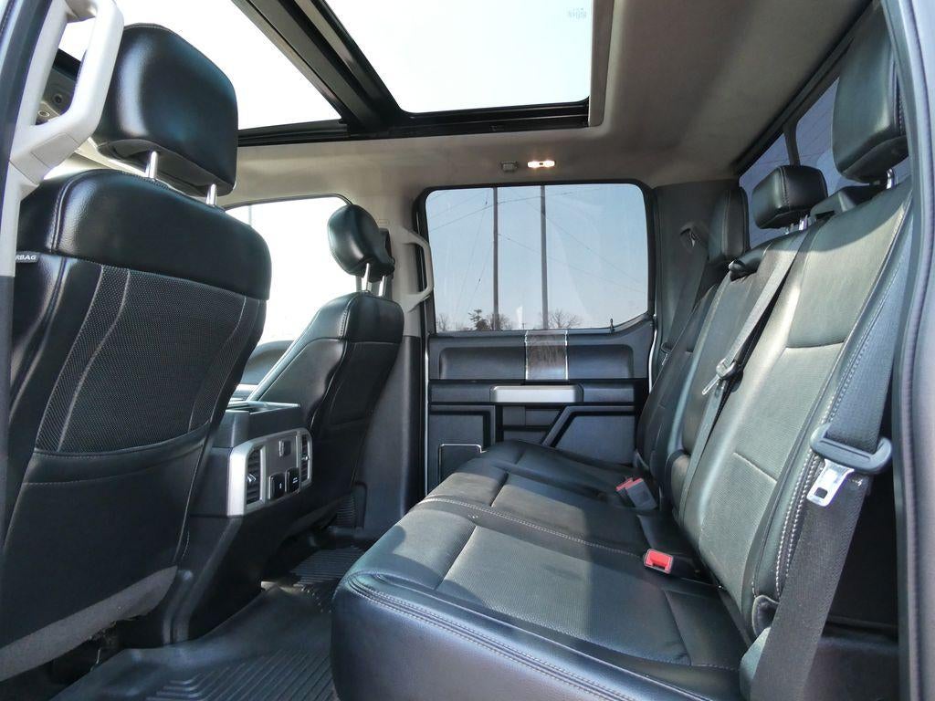 2018 Ford Super Duty F-250 SRW LARIAT 4WD Crew Cab 6.75' Box