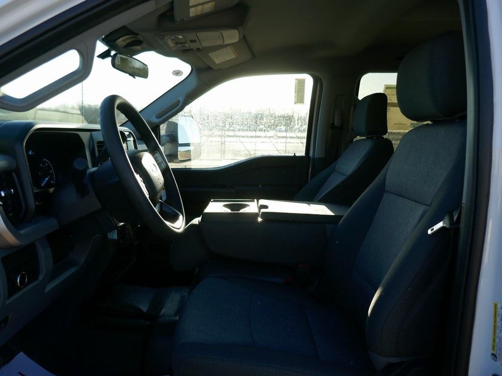 2026 Ford Super Duty F-250 SRW XL 4WD Crew Cab 6.75' Box