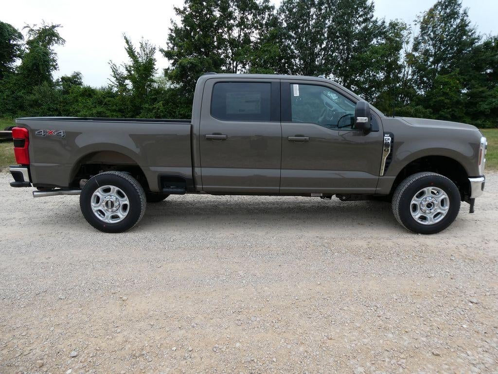 2026 Ford Super Duty F-250 SRW XLT 4WD Crew Cab 6.75' Box