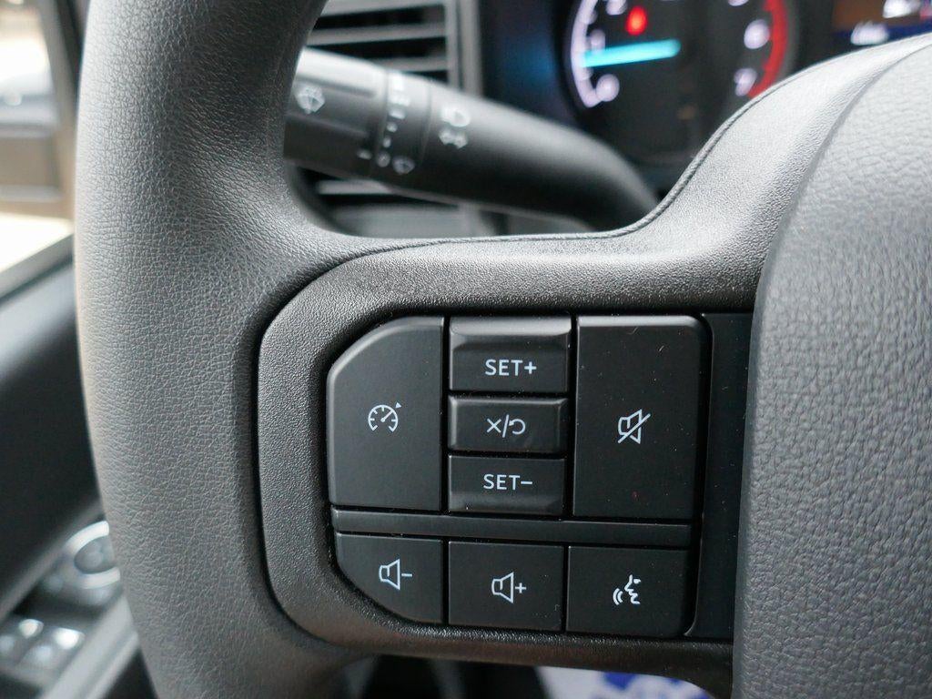 2026 Ford Super Duty F-250 SRW XL 4WD Crew Cab 6.75' Box