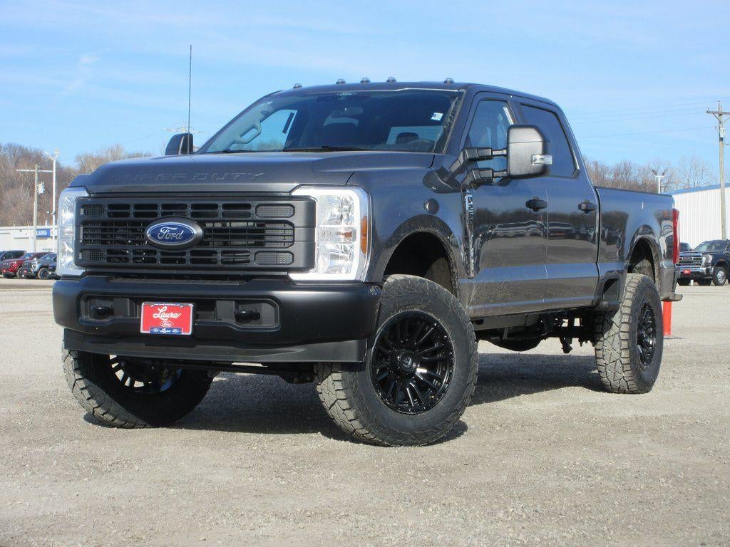 2026 Ford Super Duty F-250 SRW XL 4WD Crew Cab 6.75' Box