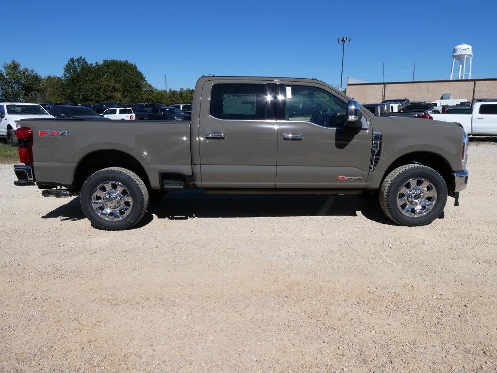 2027 Ford Super Duty F-250 SRW King Ranch 4WD Crew Cab 6.75' Box