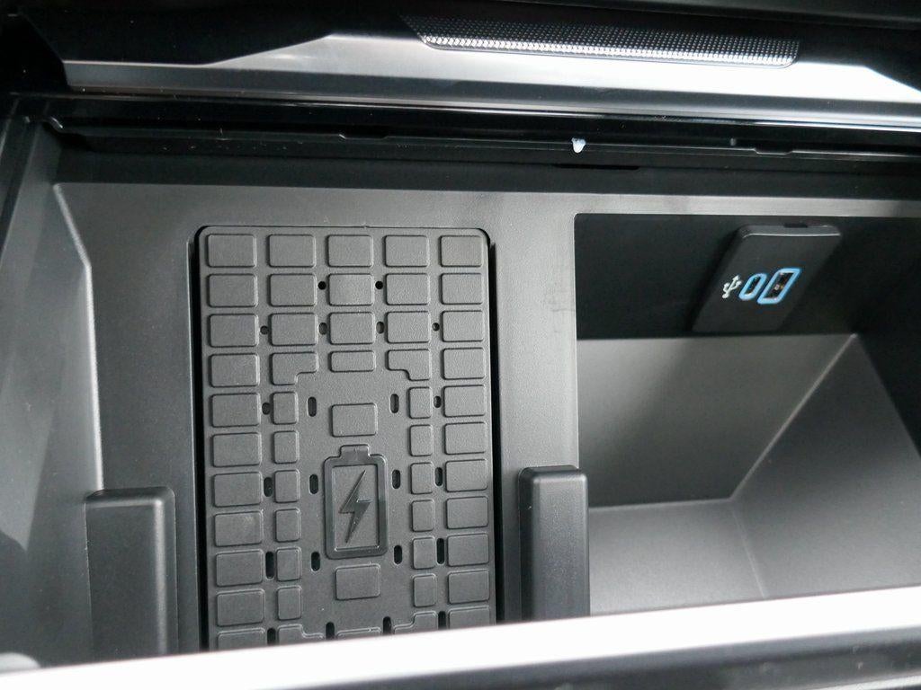 2026 Ford Super Duty F-250 SRW Platinum 4WD Crew Cab 6.75' Box