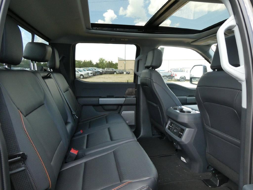2027 Ford Super Duty F-250 SRW LARIAT 4WD Crew Cab 6.75' Box