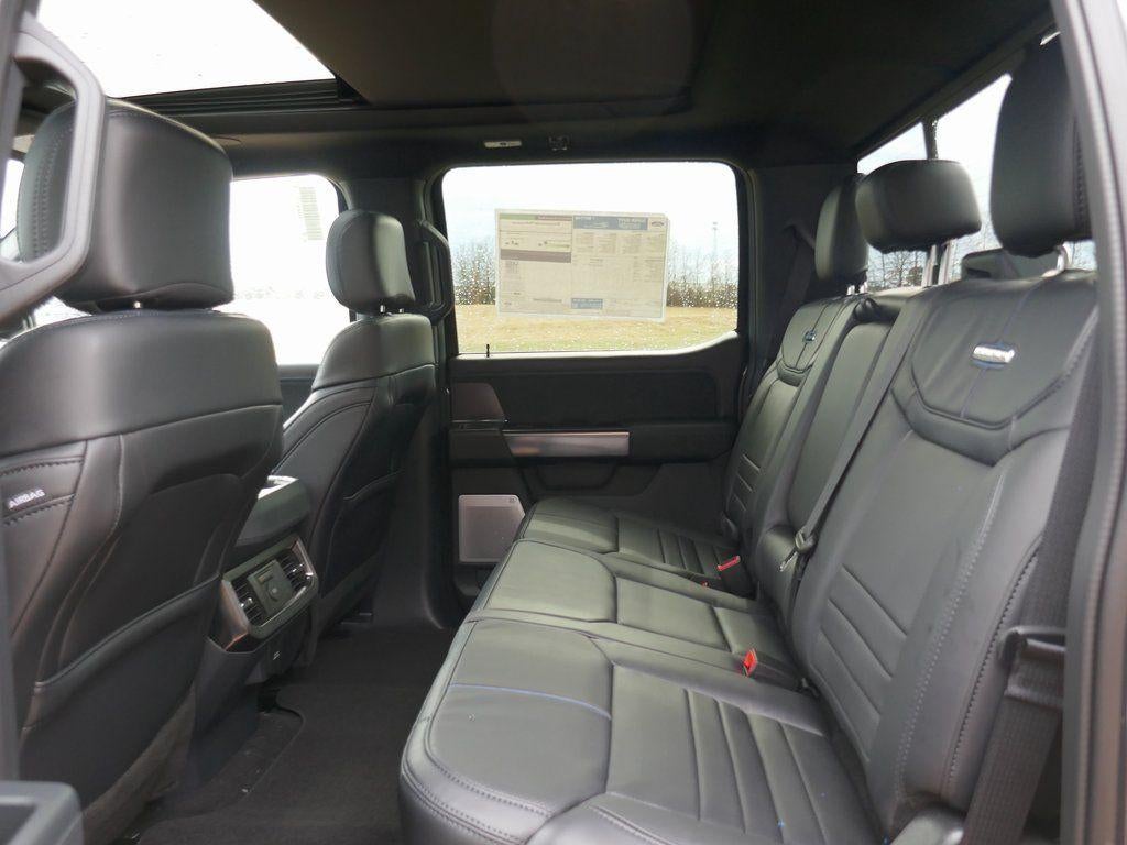 2026 Ford Super Duty F-250 SRW Platinum 4WD Crew Cab 6.75' Box