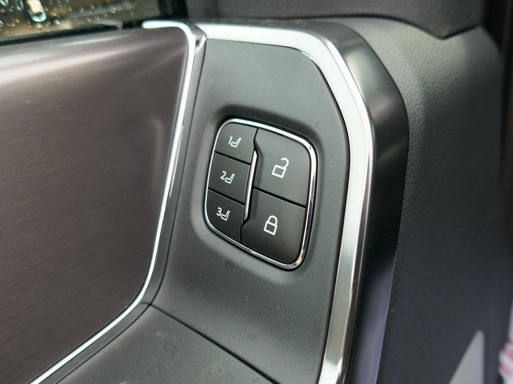 2026 Ford Super Duty F-250 SRW Platinum 4WD Crew Cab 6.75' Box