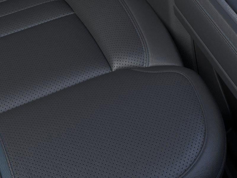 2026 Ford Super Duty F-250 SRW Platinum 4WD Crew Cab 6.75' Box