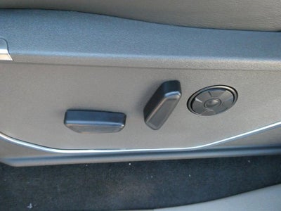 2027 Ford Super Duty F-250 SRW Platinum 4WD Crew Cab 8' Box