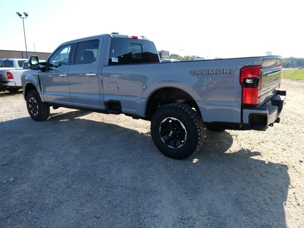 2027 Ford Super Duty F-250 SRW Platinum 4WD Crew Cab 8' Box