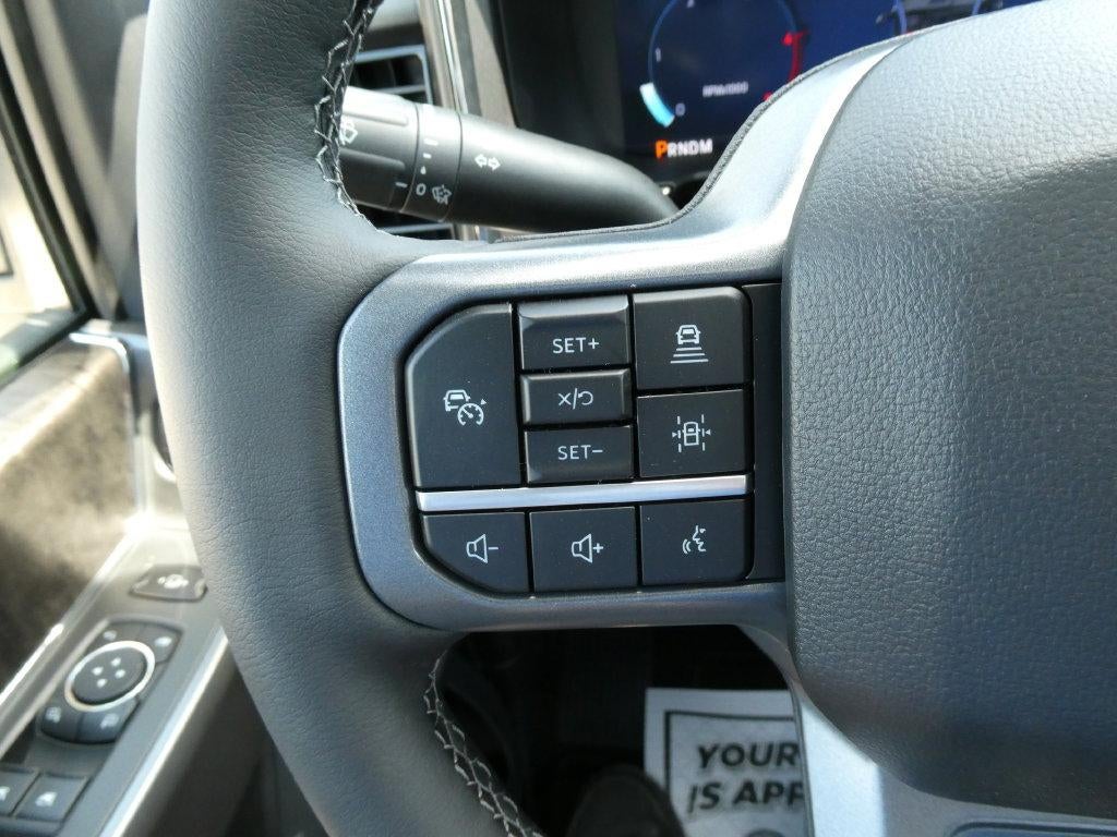 2027 Ford Super Duty F-250 SRW LARIAT 4WD Crew Cab 6.75' Box