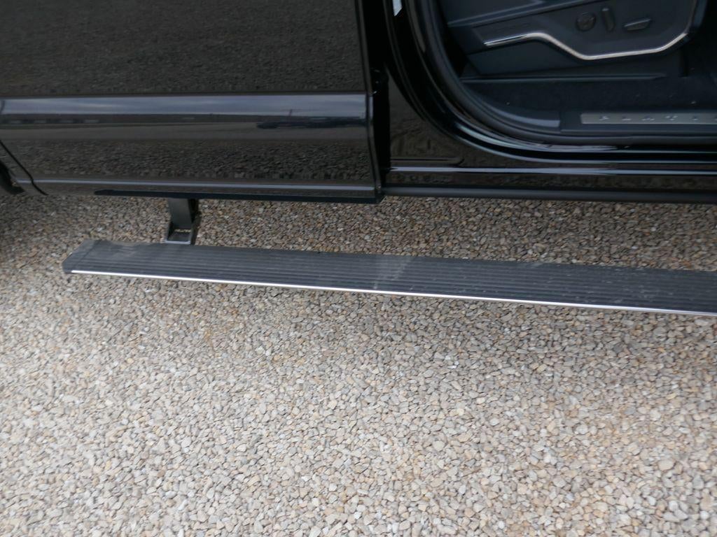 2026 Ford Super Duty F-250 SRW Platinum 4WD Crew Cab 6.75' Box