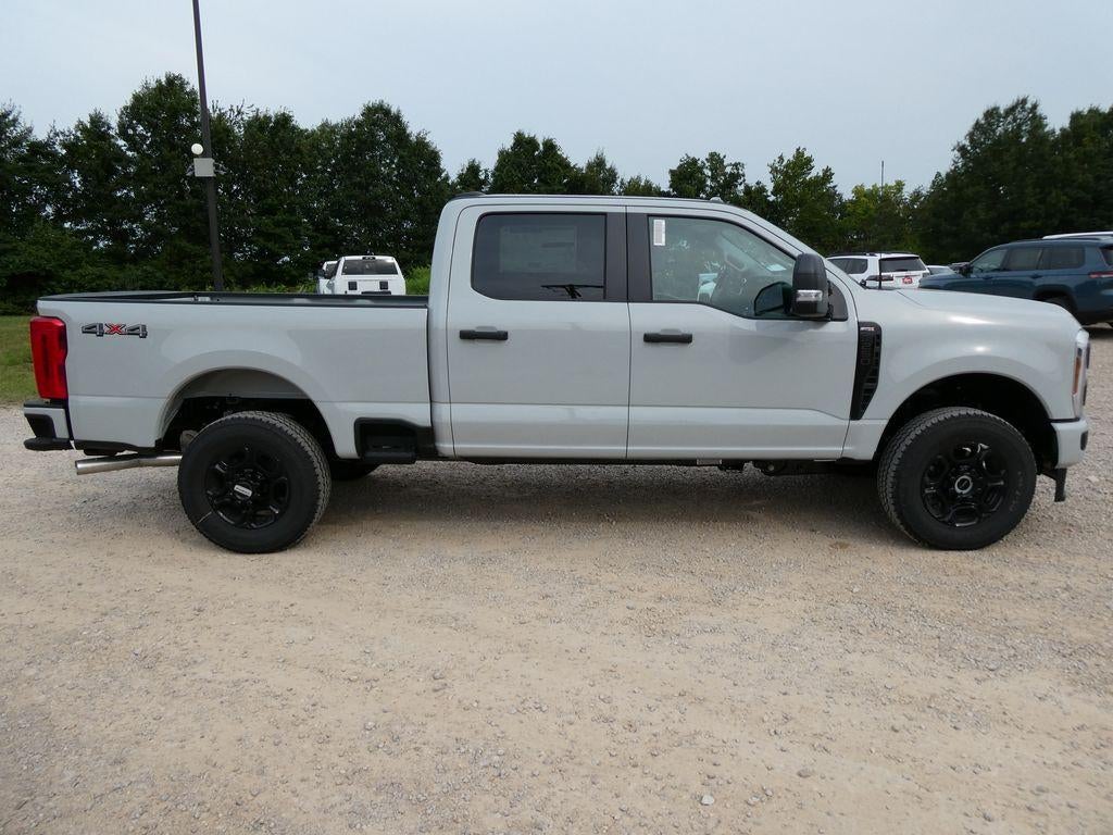 2026 Ford Super Duty F-250 SRW XL 4WD Crew Cab 6.75' Box