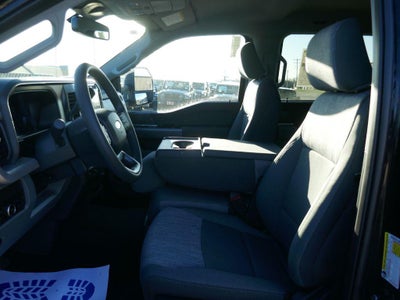 2026 Ford Super Duty F-250 SRW XLT 4WD Crew Cab 6.75' Box