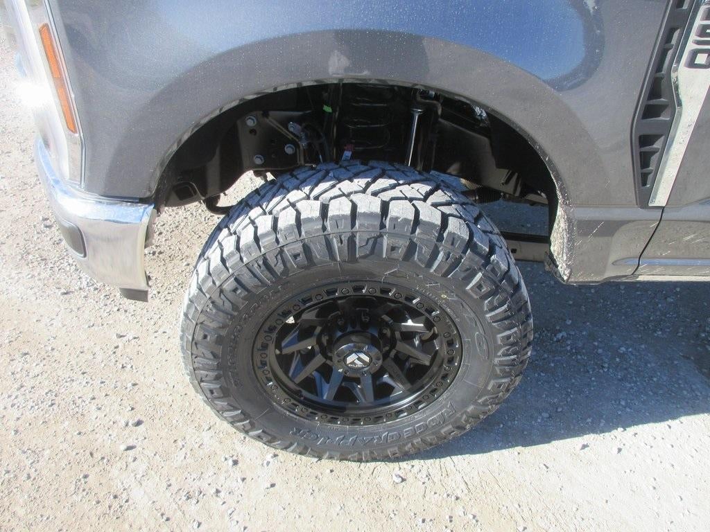 2026 Ford Super Duty F-250 SRW LARIAT 4WD Crew Cab 6.75' Box