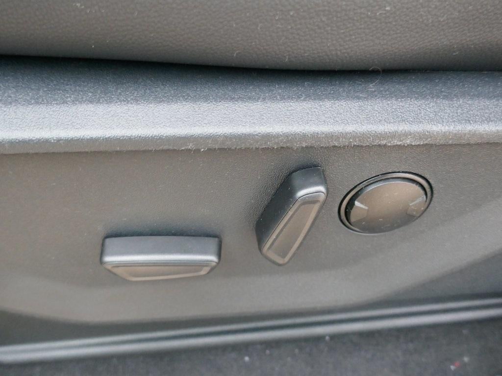 2026 Ford Super Duty F-250 SRW LARIAT 4WD Crew Cab 6.75' Box