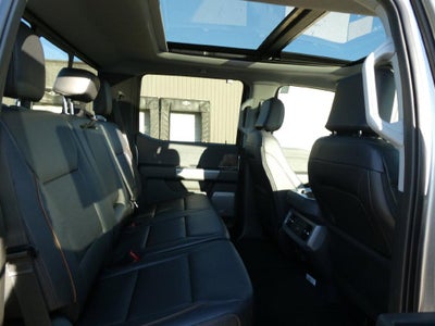 2027 Ford Super Duty F-250 SRW LARIAT 4WD Crew Cab 6.75' Box