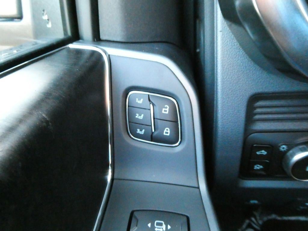 2026 Ford Super Duty F-250 SRW LARIAT 4WD Crew Cab 6.75' Box