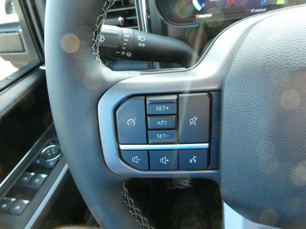 2026 Ford Super Duty F-250 SRW LARIAT 4WD Crew Cab 6.75' Box