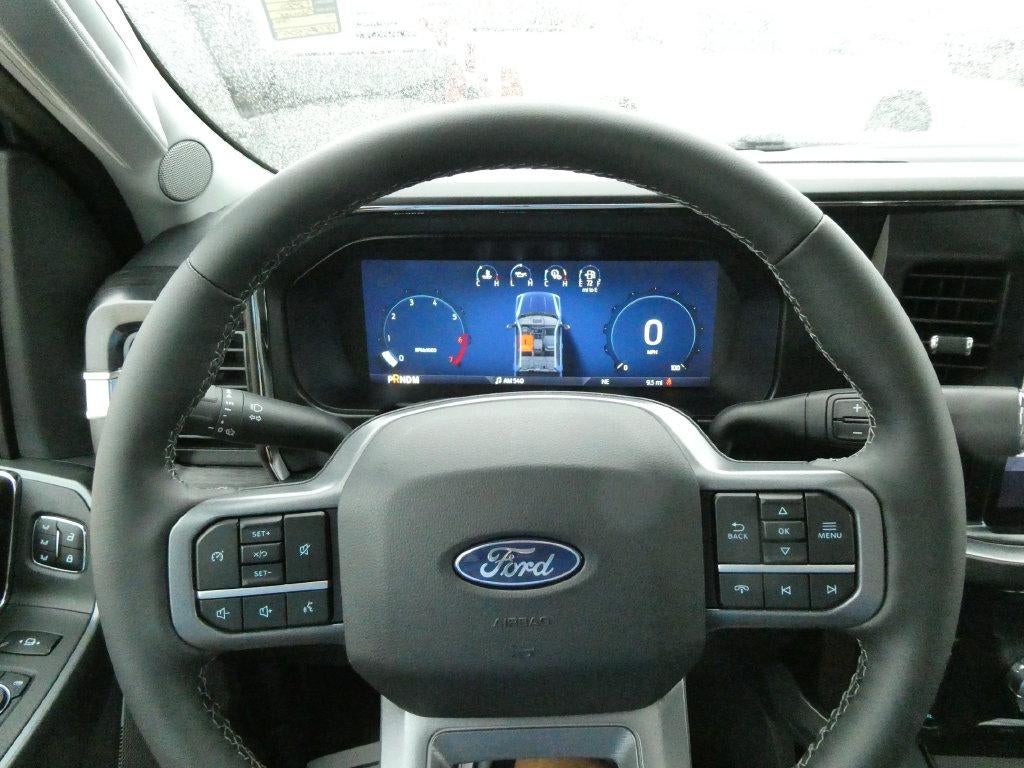 2027 Ford Super Duty F-250 SRW LARIAT 4WD Crew Cab 6.75' Box