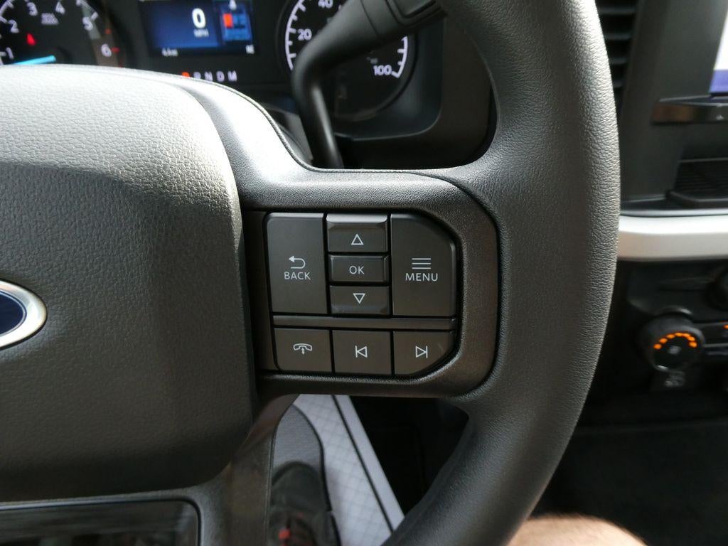 2026 Ford Super Duty F-250 SRW XL 4WD Crew Cab 6.75' Box