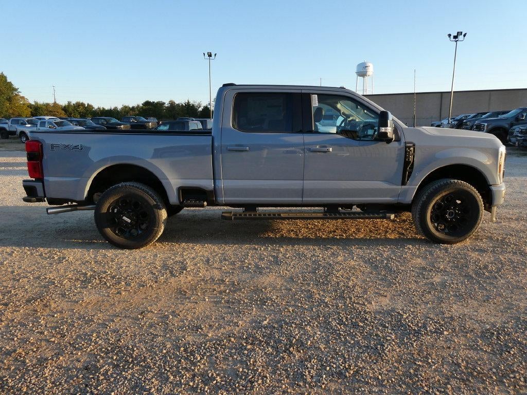 2027 Ford Super Duty F-250 SRW LARIAT 4WD Crew Cab 6.75' Box