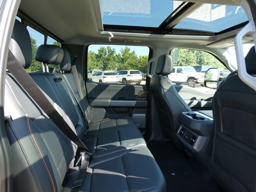 2026 Ford Super Duty F-250 SRW LARIAT 4WD Crew Cab 6.75' Box