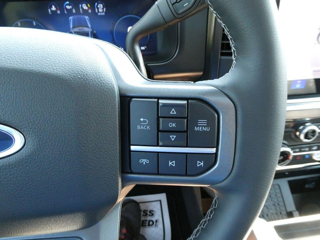 2026 Ford Super Duty F-250 SRW LARIAT 4WD Crew Cab 6.75' Box