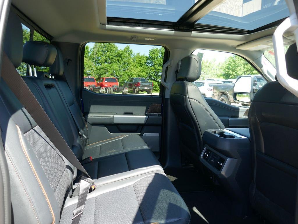 2026 Ford Super Duty F-250 SRW LARIAT 4WD Crew Cab 6.75' Box