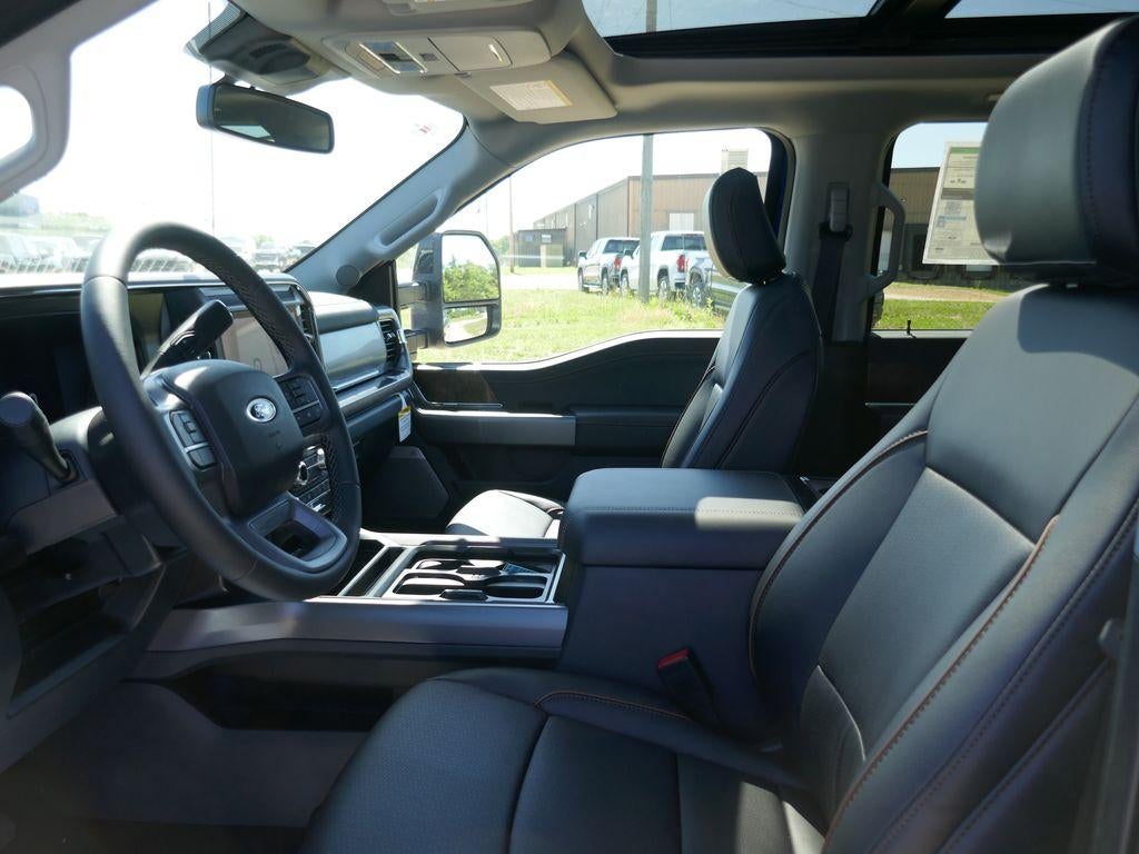 2026 Ford Super Duty F-250 SRW LARIAT 4WD Crew Cab 6.75' Box