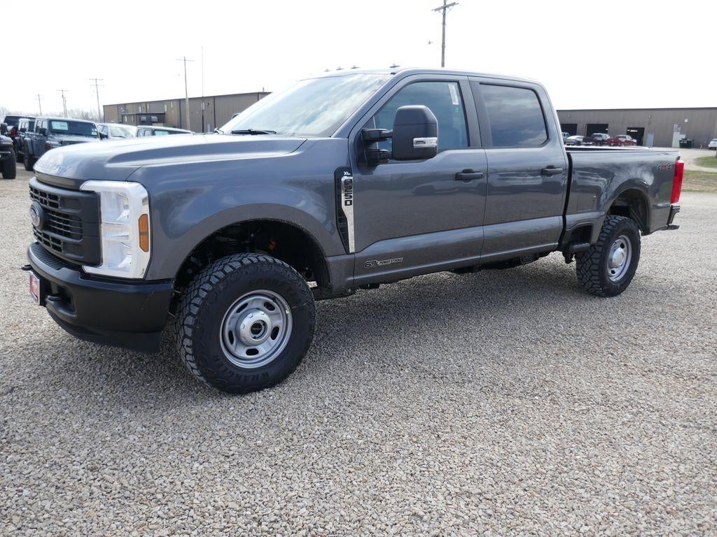 2026 Ford Super Duty F-250 SRW XL 4WD Crew Cab 6.75' Box
